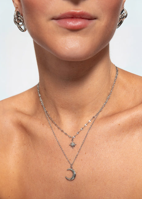 Layered necklace with star and moon - silver
