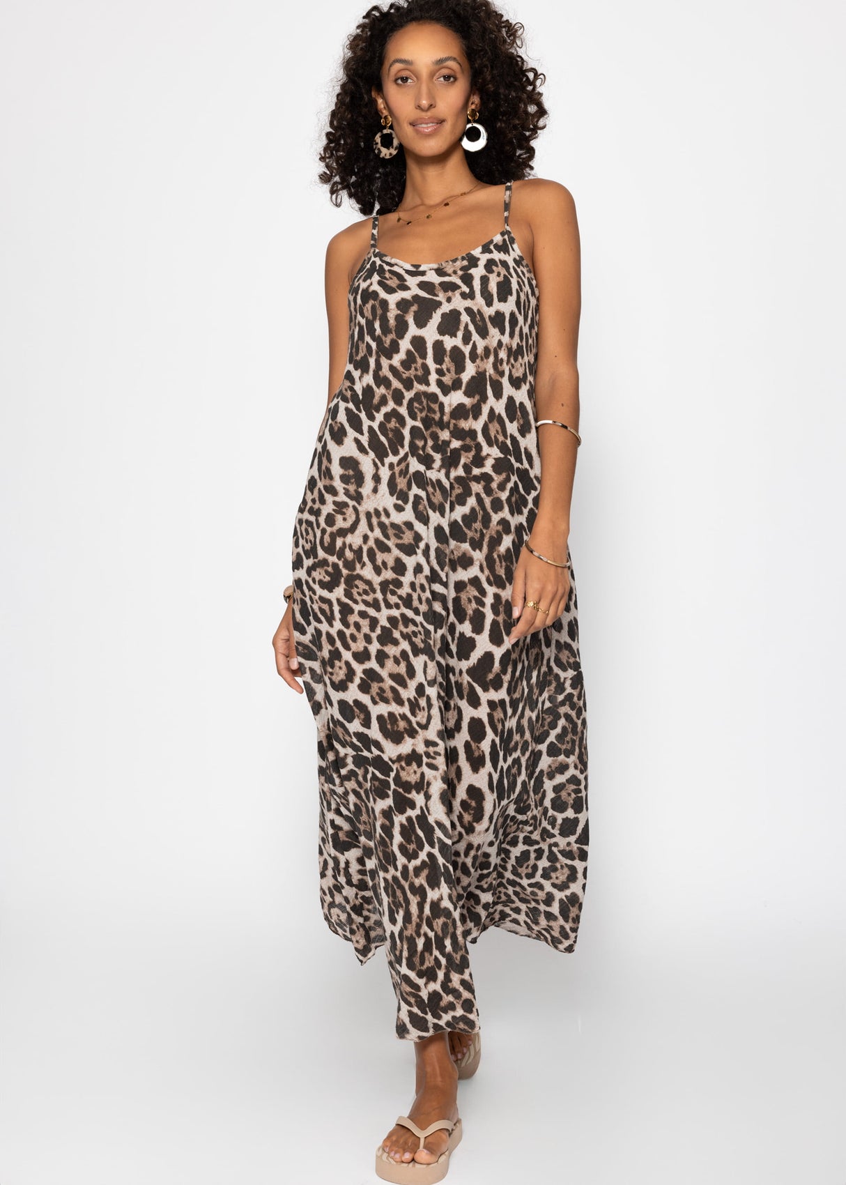 Slightly transparent musselin beach dress with leo -print - beige