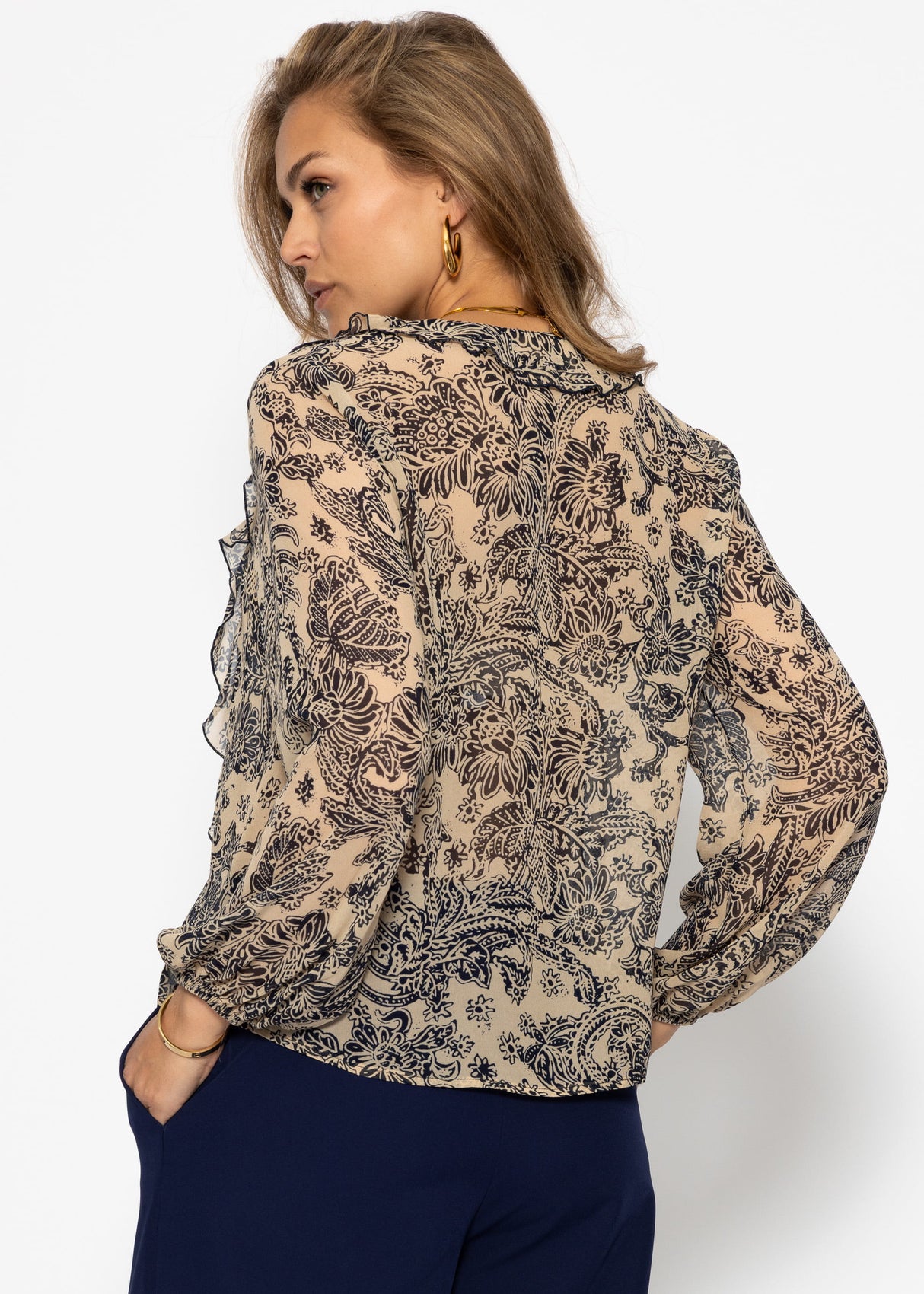 Light blouse with ruffles - beige