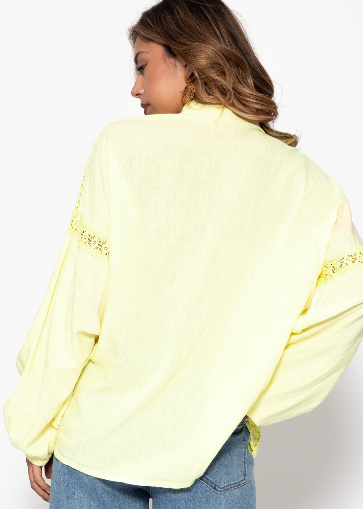 Linen blouse with lace - butter yellow