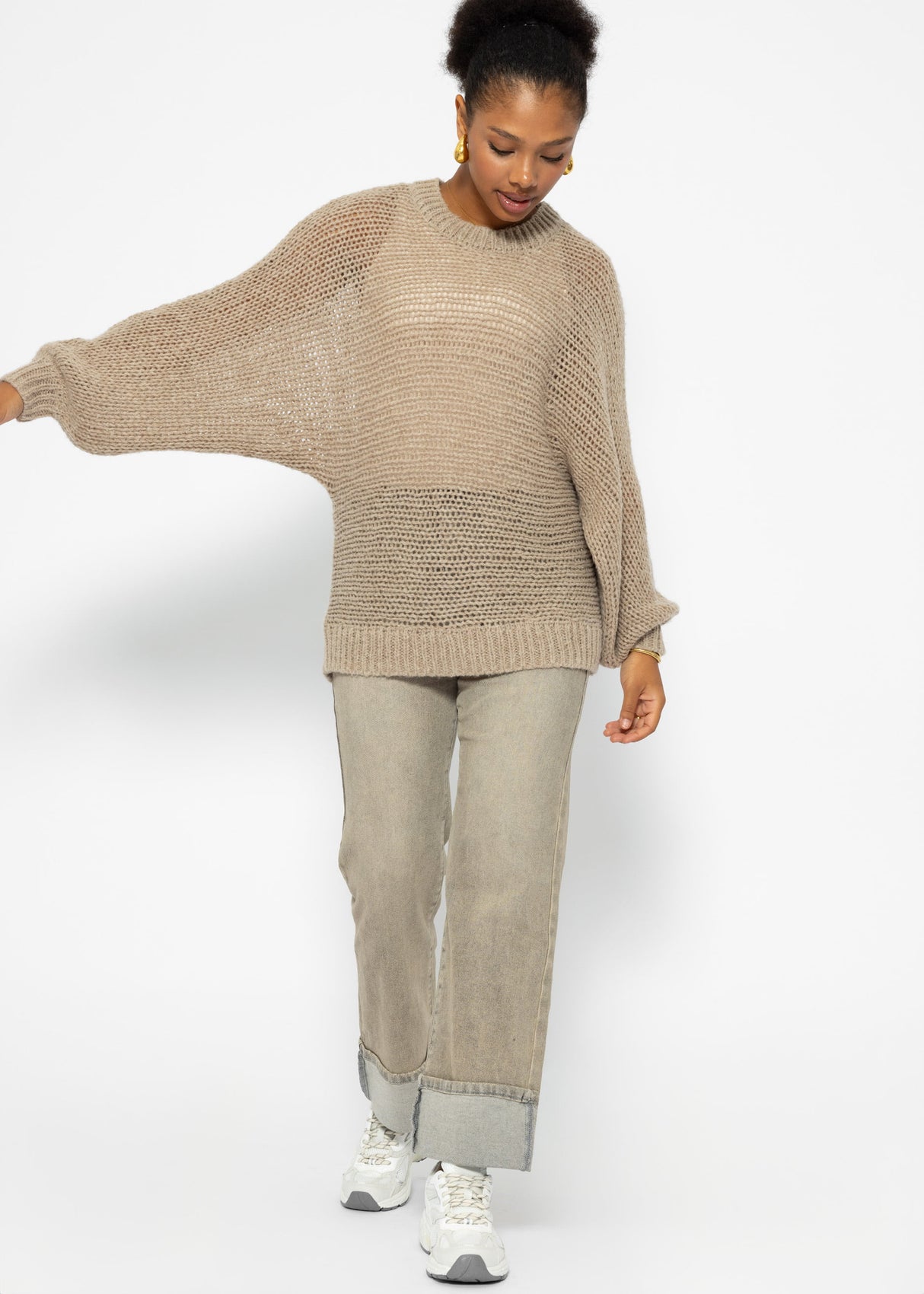 Loose-knit sweater with batwing sleeves - beige
