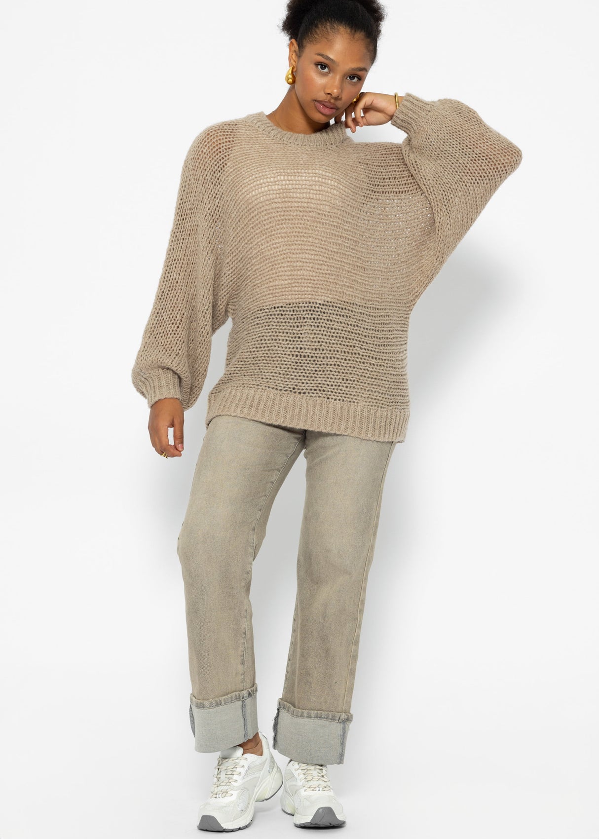 Loose-knit sweater with batwing sleeves - beige