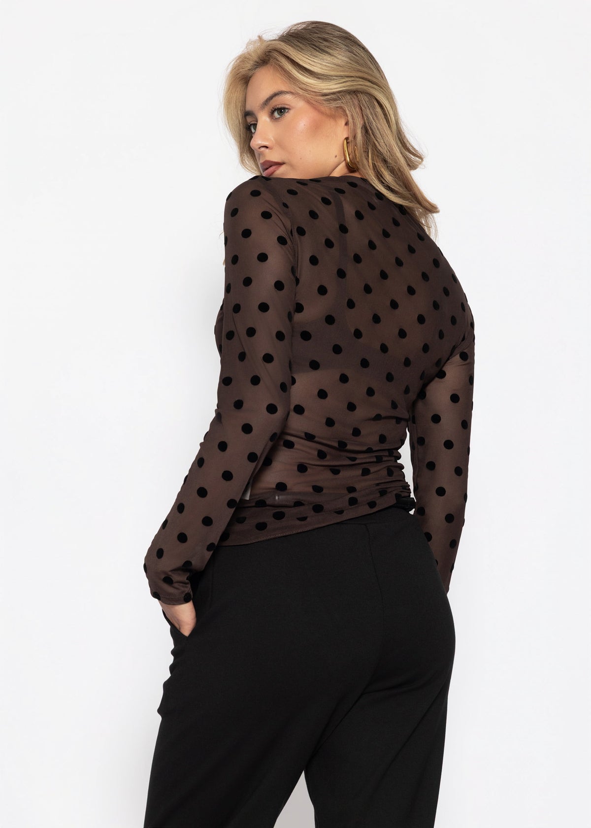 Mesh Langarmshirt mit Polka Dots - braun