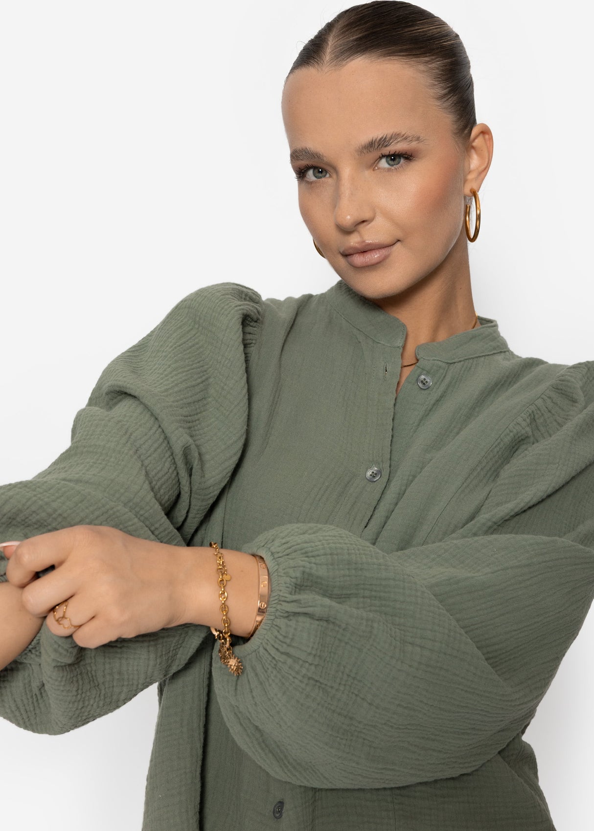 Muslin blouse with batwing sleeves - olive green