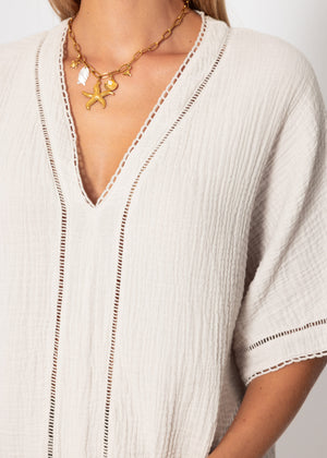 Musselin Bluse mit Spitzeneinsatz - hellbeige