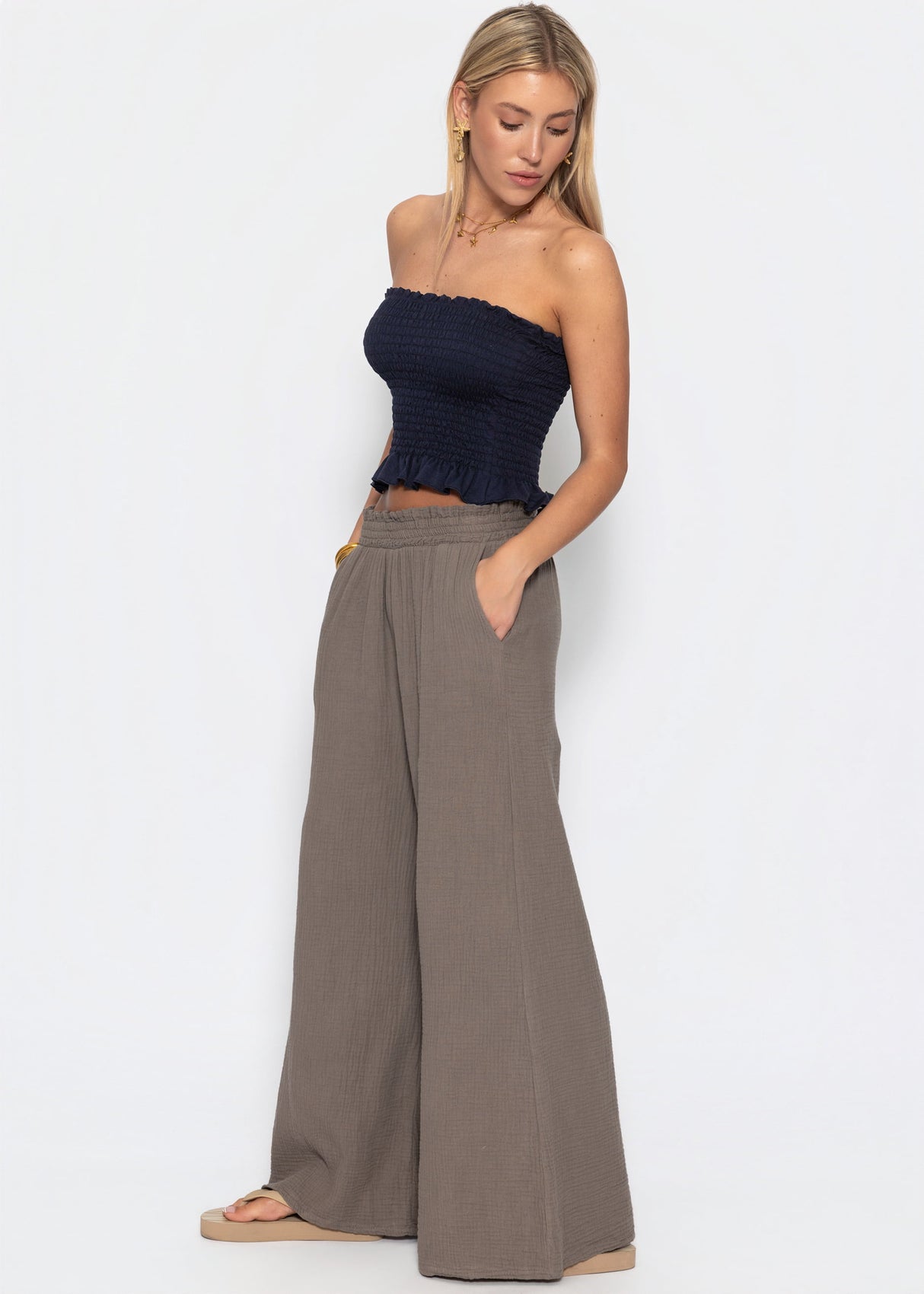 Musselin Hose mit weitem Bein - taupe