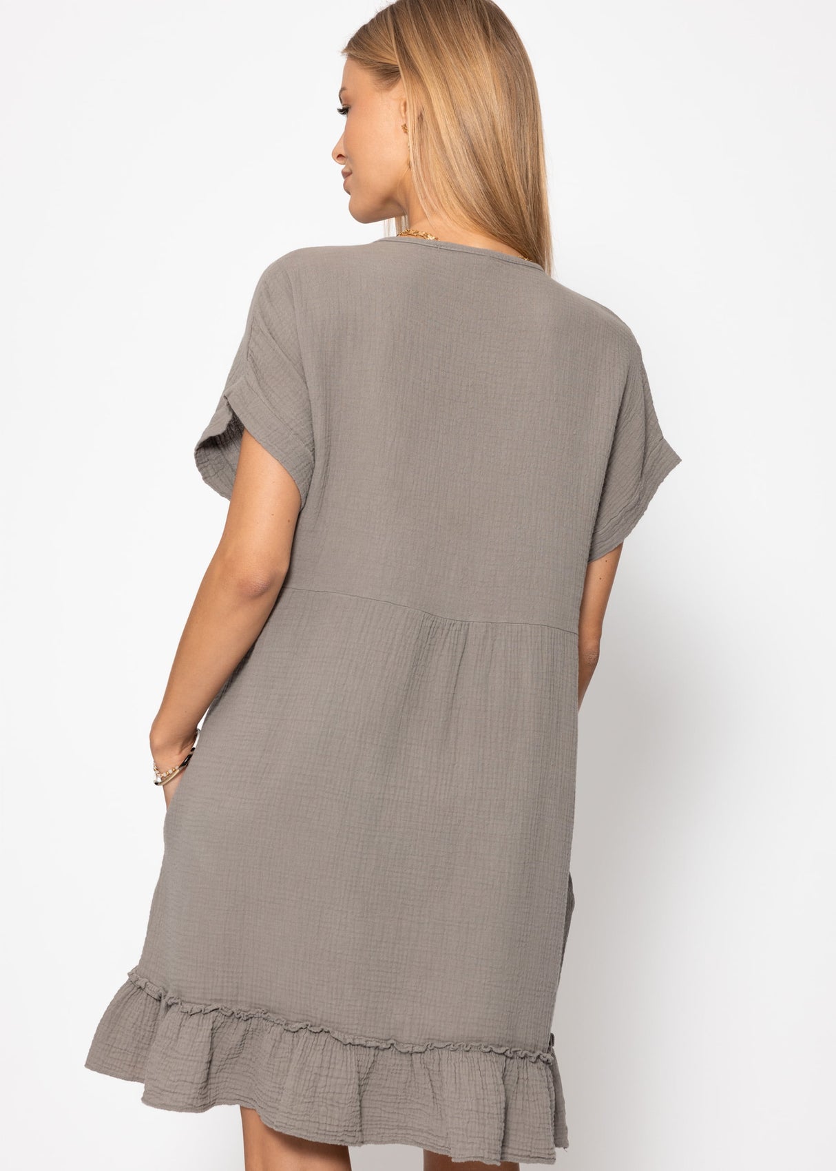 Muslin dress with V-neck - taupe