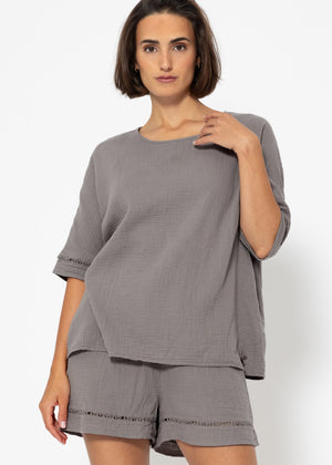 Muslin pajama shirt with lace trim - taupe