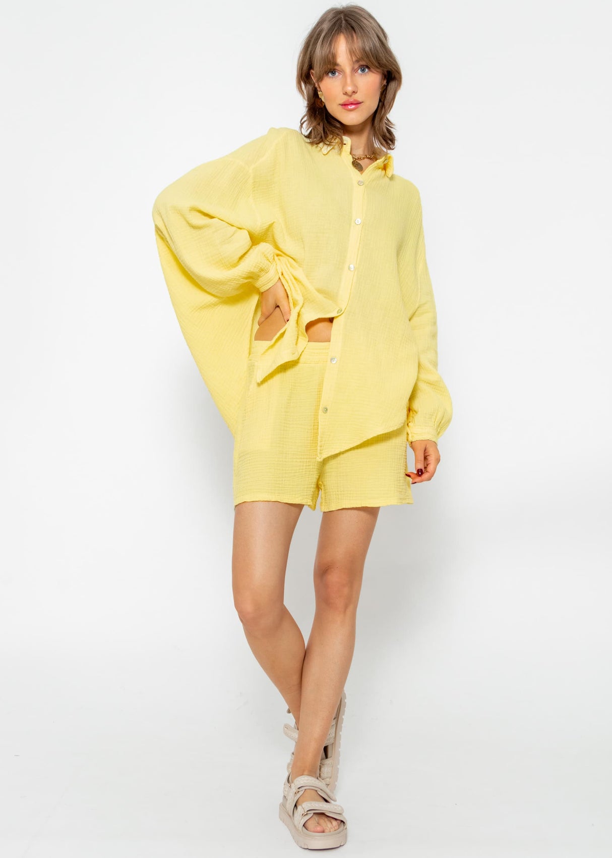 Muslin shorts, yellow