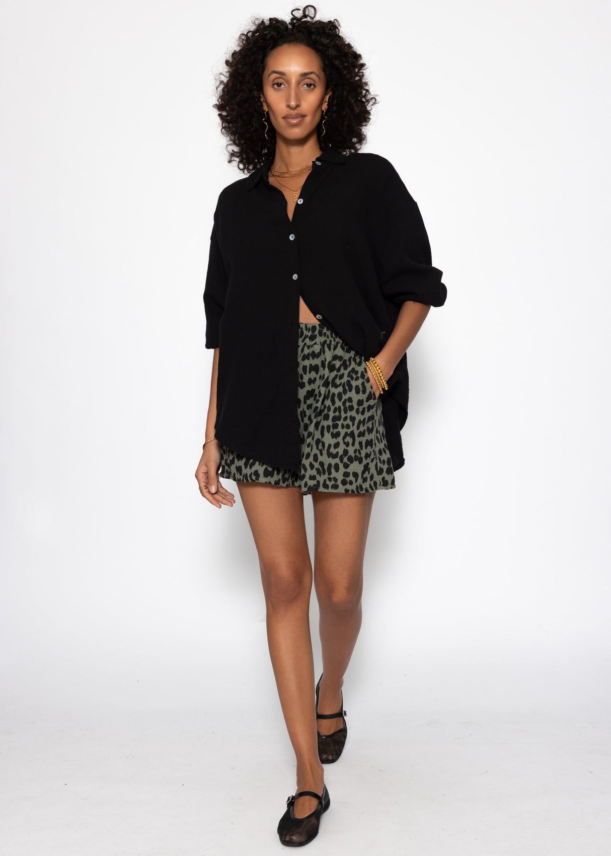 Muslin shorts with leopard print - khaki