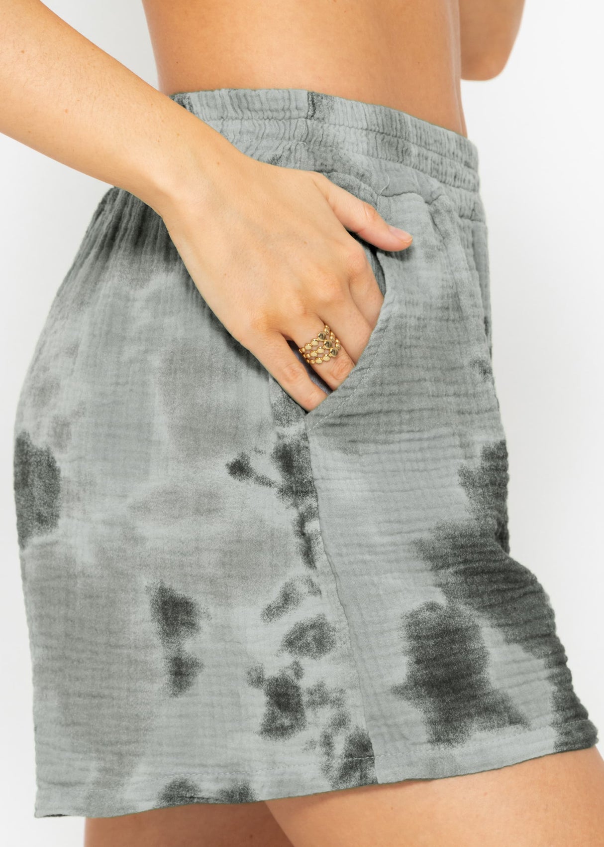 Musselin Shorts mit Print - grau-khaki