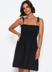 Musselin Kleid mit Smok-Oberteil und Schleifenträgern - schwarz