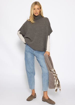 Oversize, ärmelloser Poncho mit Turtleneck - grau