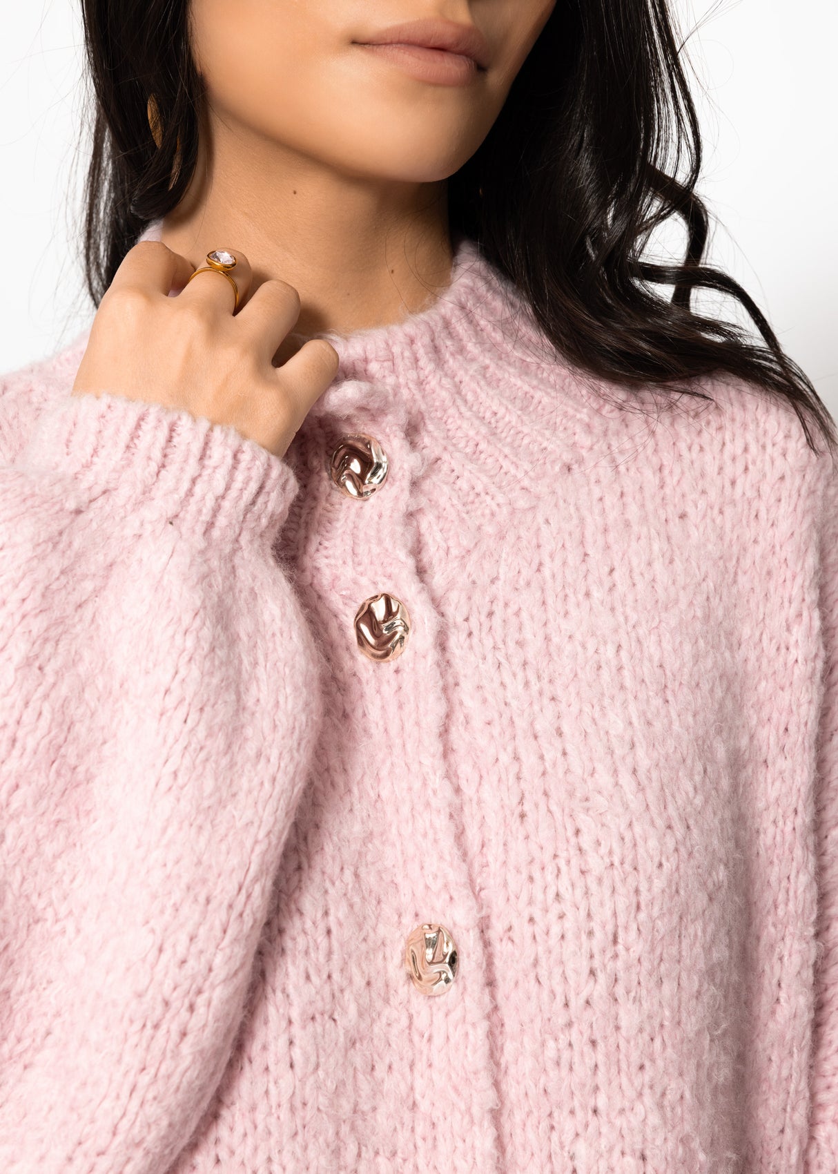 Oversized cardigan with decorative buttons - pink