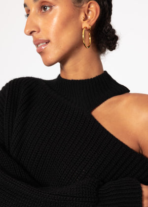 Oversize cut -out sweater - black