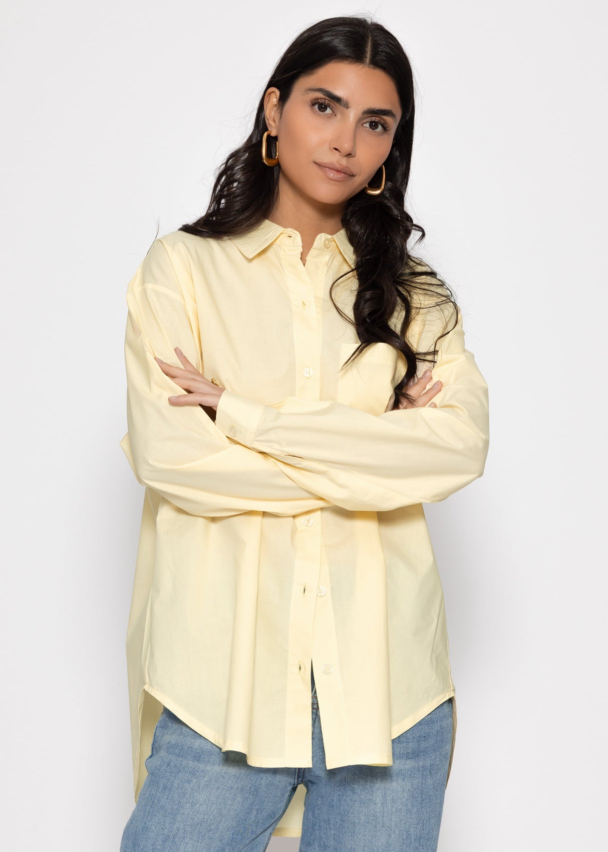 Oversize Hemdbluse mit Brusttasche - buttergelb