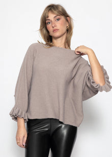 Oversized jumper with boat neck - taupe