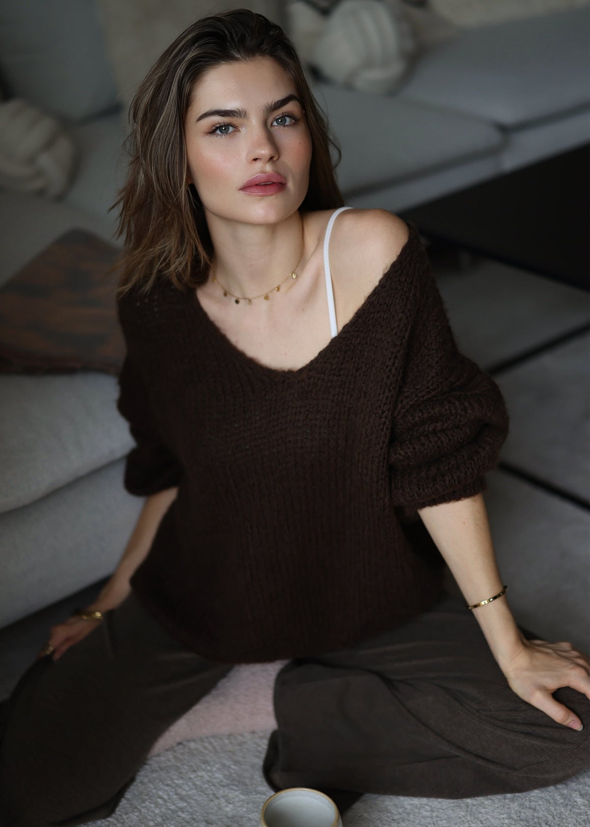 Oversize Pullover mit V-Ausschnitt - braun