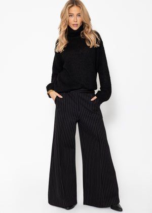 Oversized turtleneck sweater - black