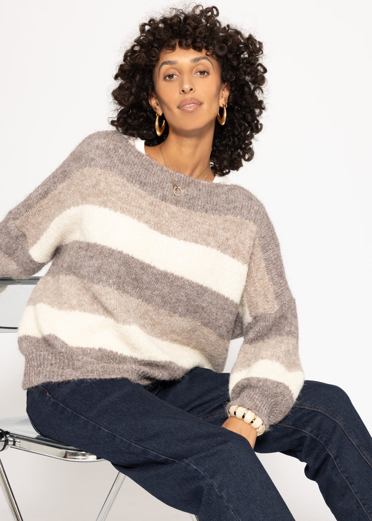 Oversized round neck sweater with stripes - beige
