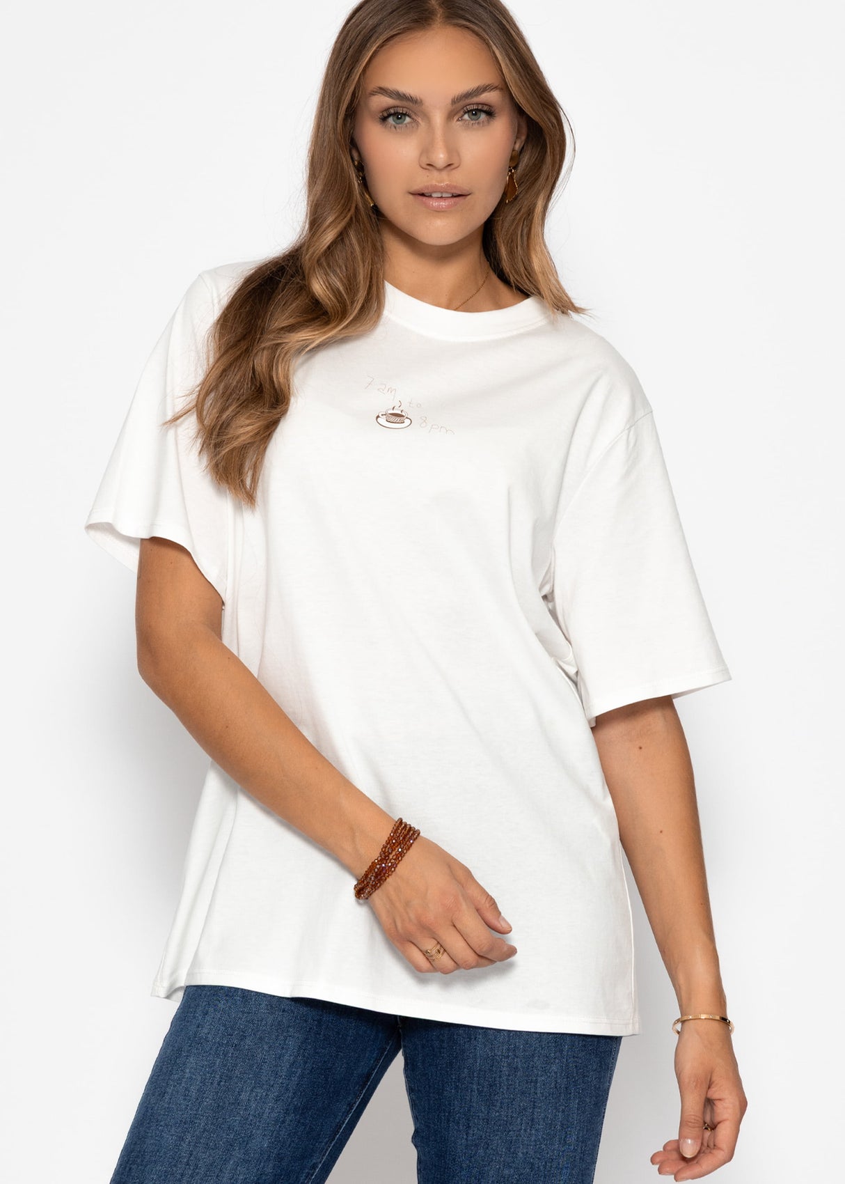 Oversize T-shirt with "Coffee Club" print - offwhite