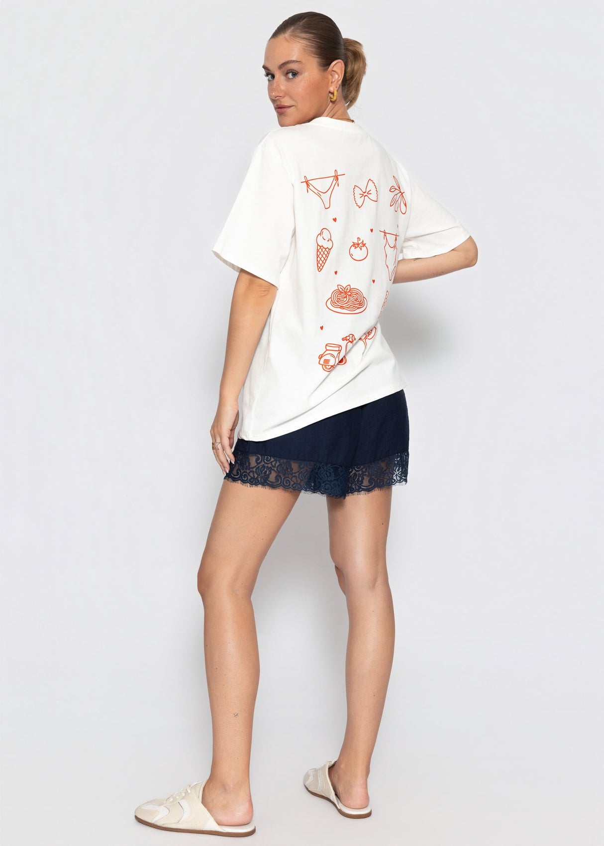 Oversize T-Shirt mit Druck - weiß