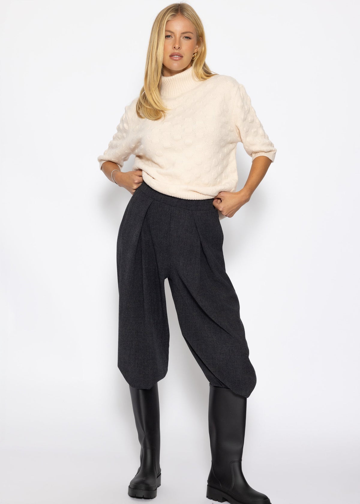 Oversized Kurzarmpullover mit Noppenstruktur - offwhite