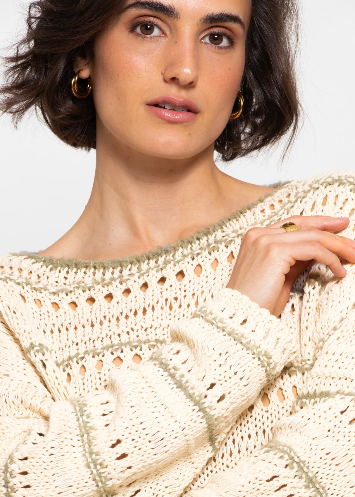 Sweater with openwork pattern - beige-khaki