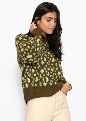 Pullover mit breiter Rippe und Leo-Muster - khaki
