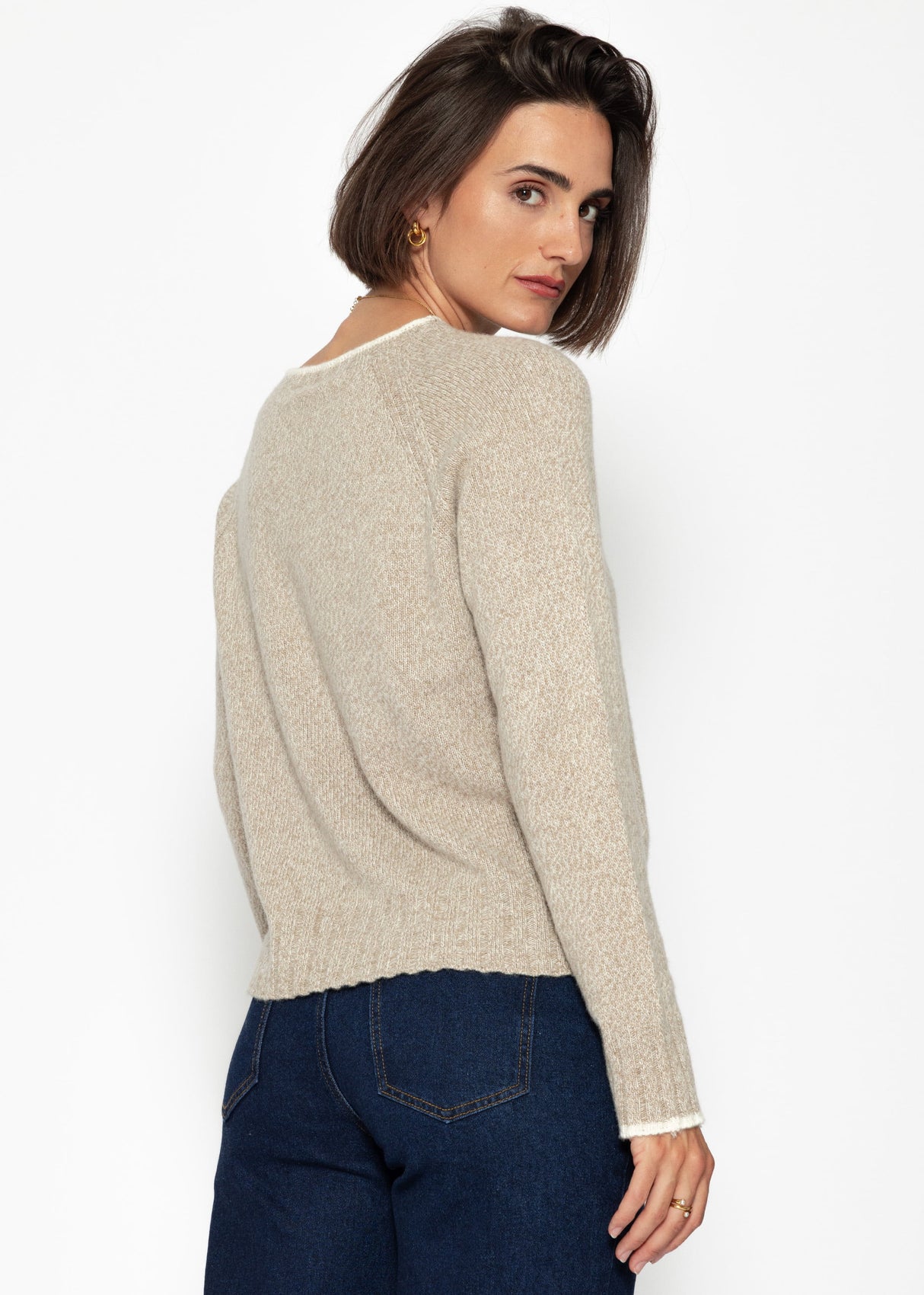 Sweater with raglan sleeves and contrast details - beige