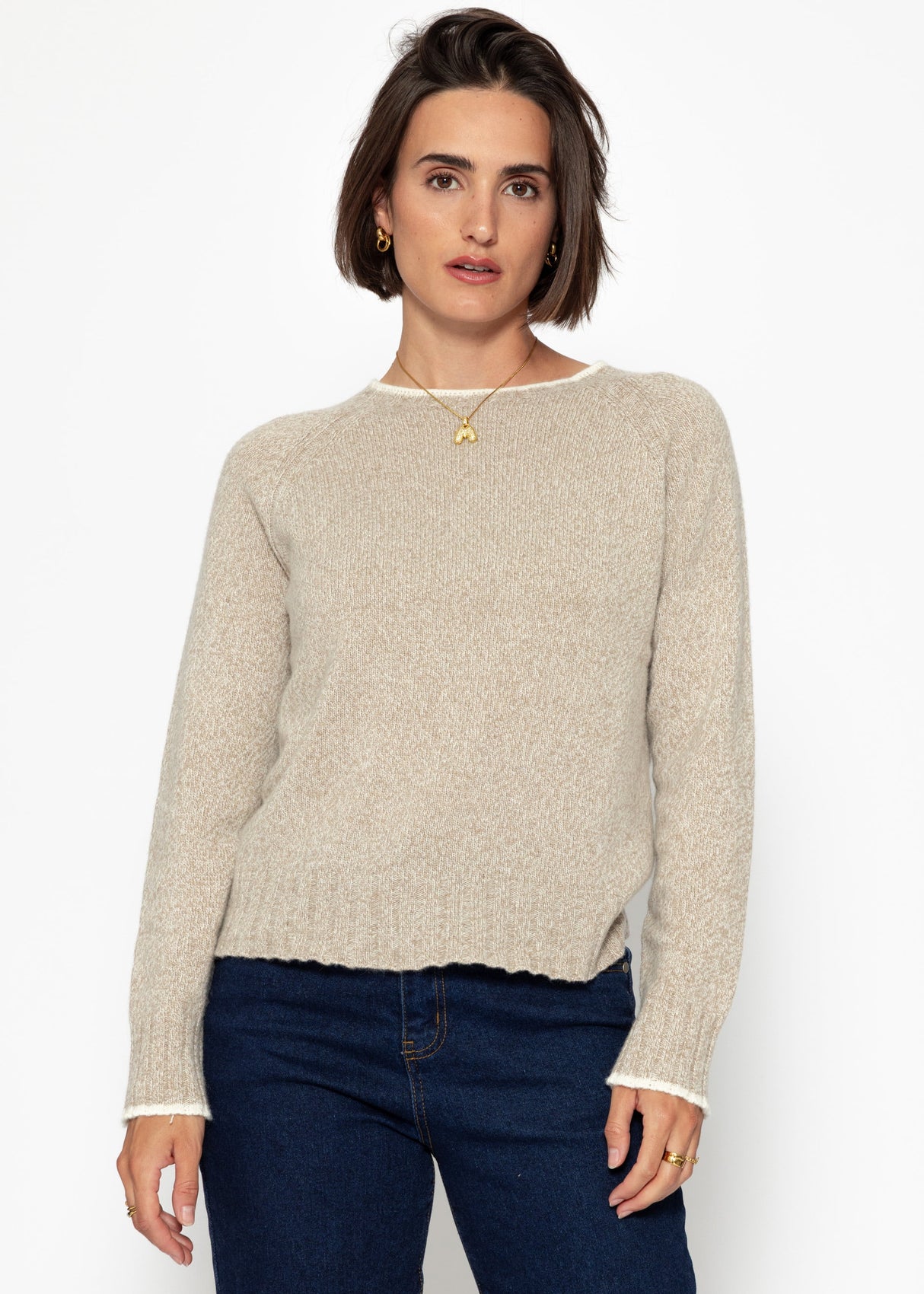 Sweater with raglan sleeves and contrast details - beige