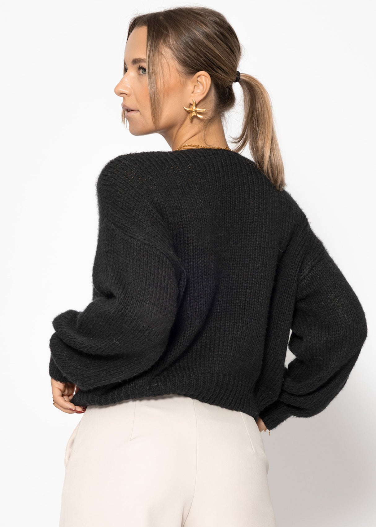 Pullover mit V-Ausschnitt - schwarz
