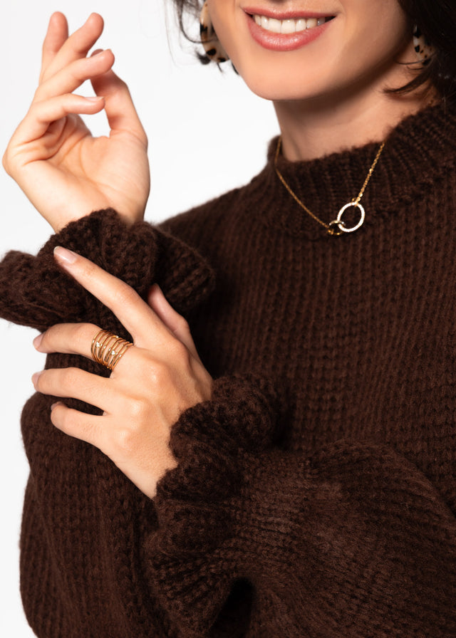 Knit jumper with ruffle sleeves - brown