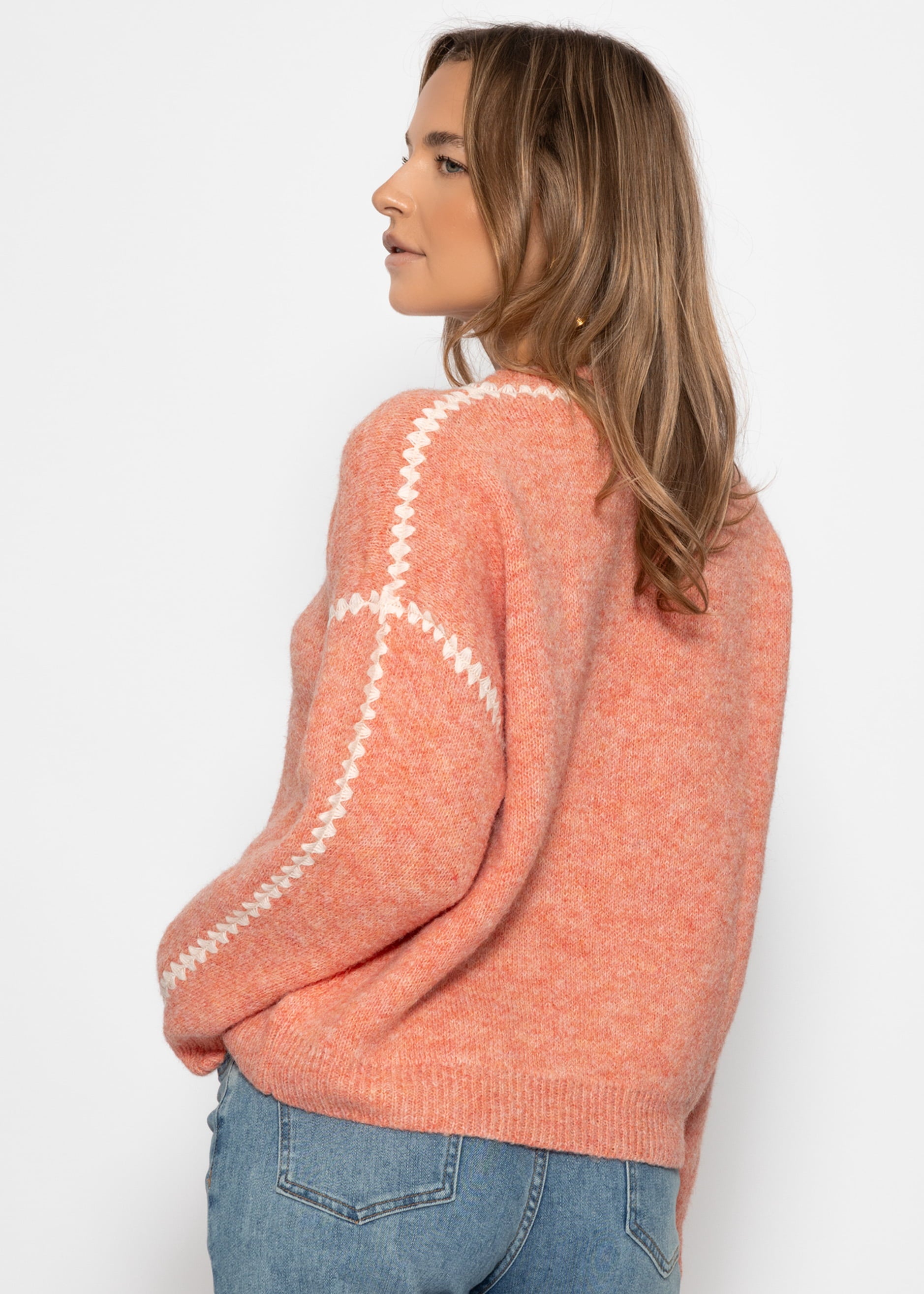 Sweater with decorative seams - salmon – SASSYCLASSY