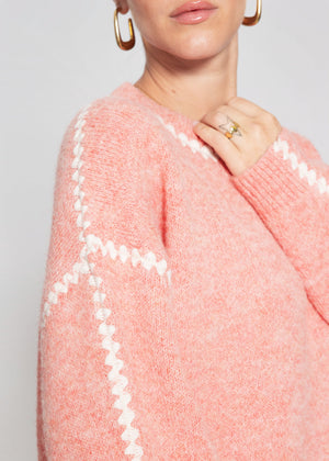 Pullover mit Ziernähten und Wollanteil - lachs