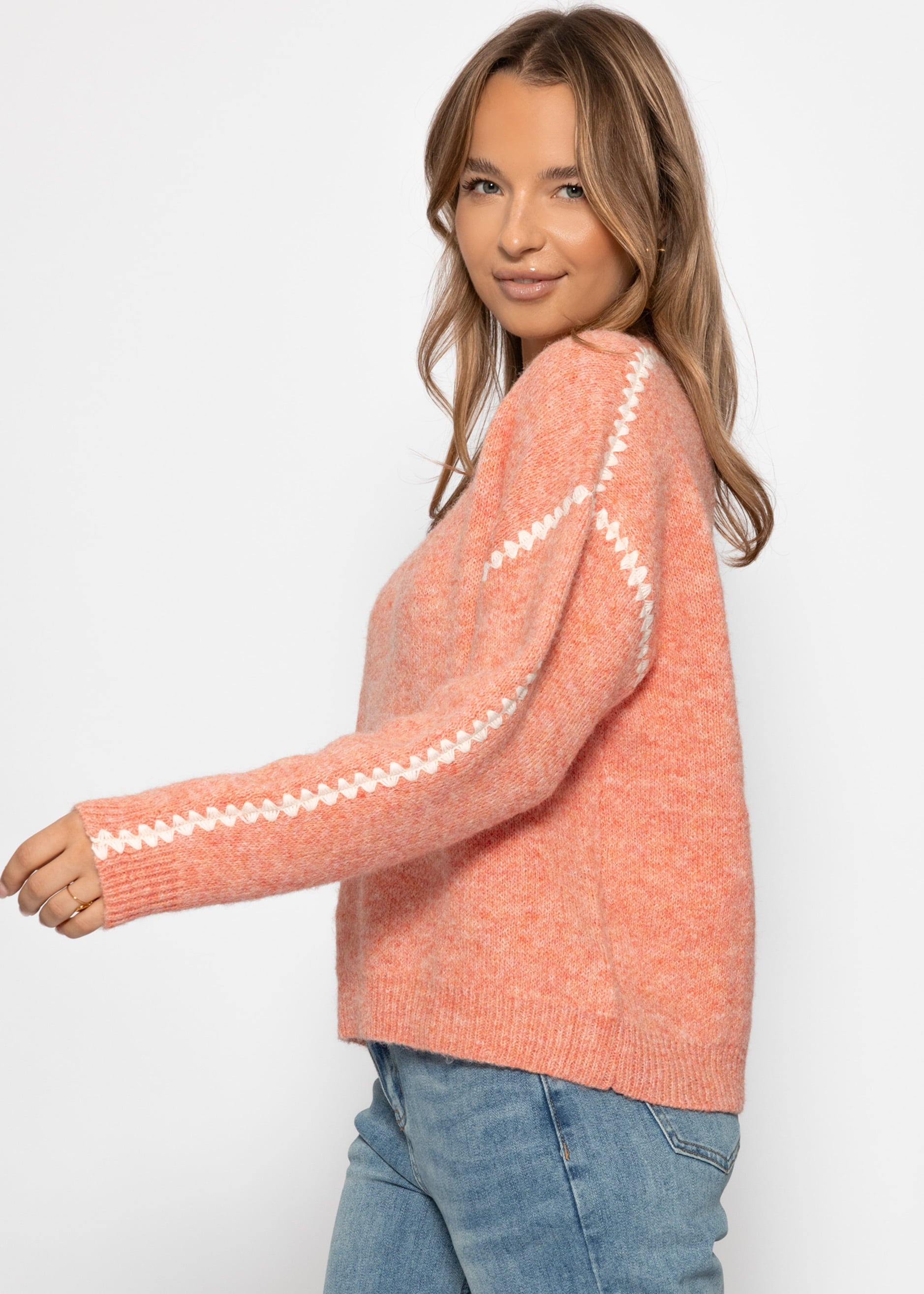 Sweater with decorative seams - salmon – SASSYCLASSY
