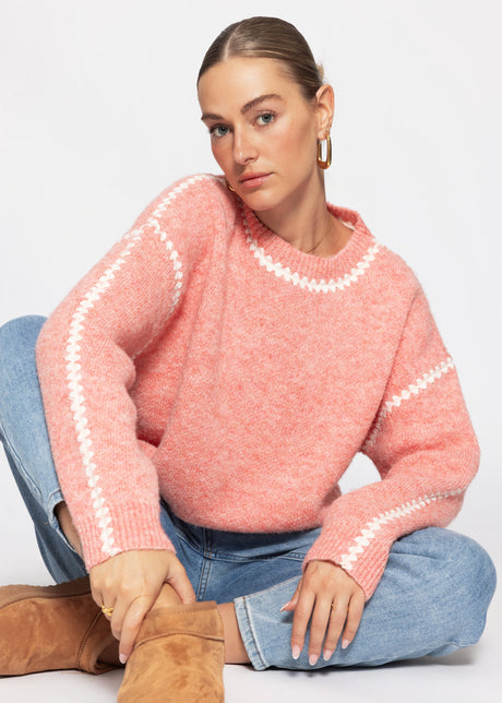 Pullover mit Ziernähten und Wollanteil - lachs
