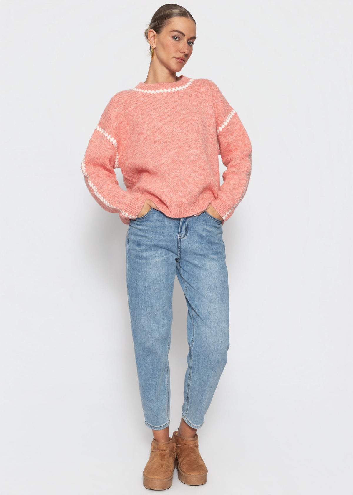 Pullover mit Ziernähten und Wollanteil - lachs