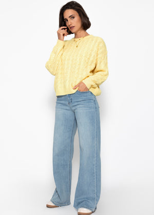 Sweater with a cable pattern - yellow