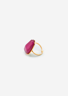 Ring mit pinkem Schmuckstein - gold