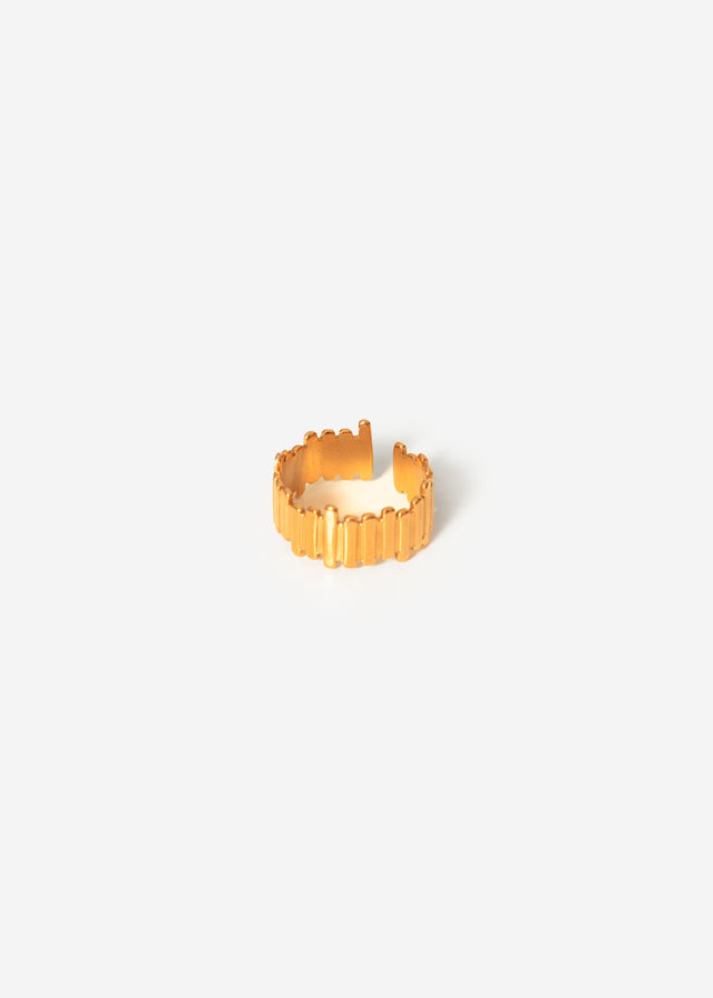 Ring mit Struktur - gold