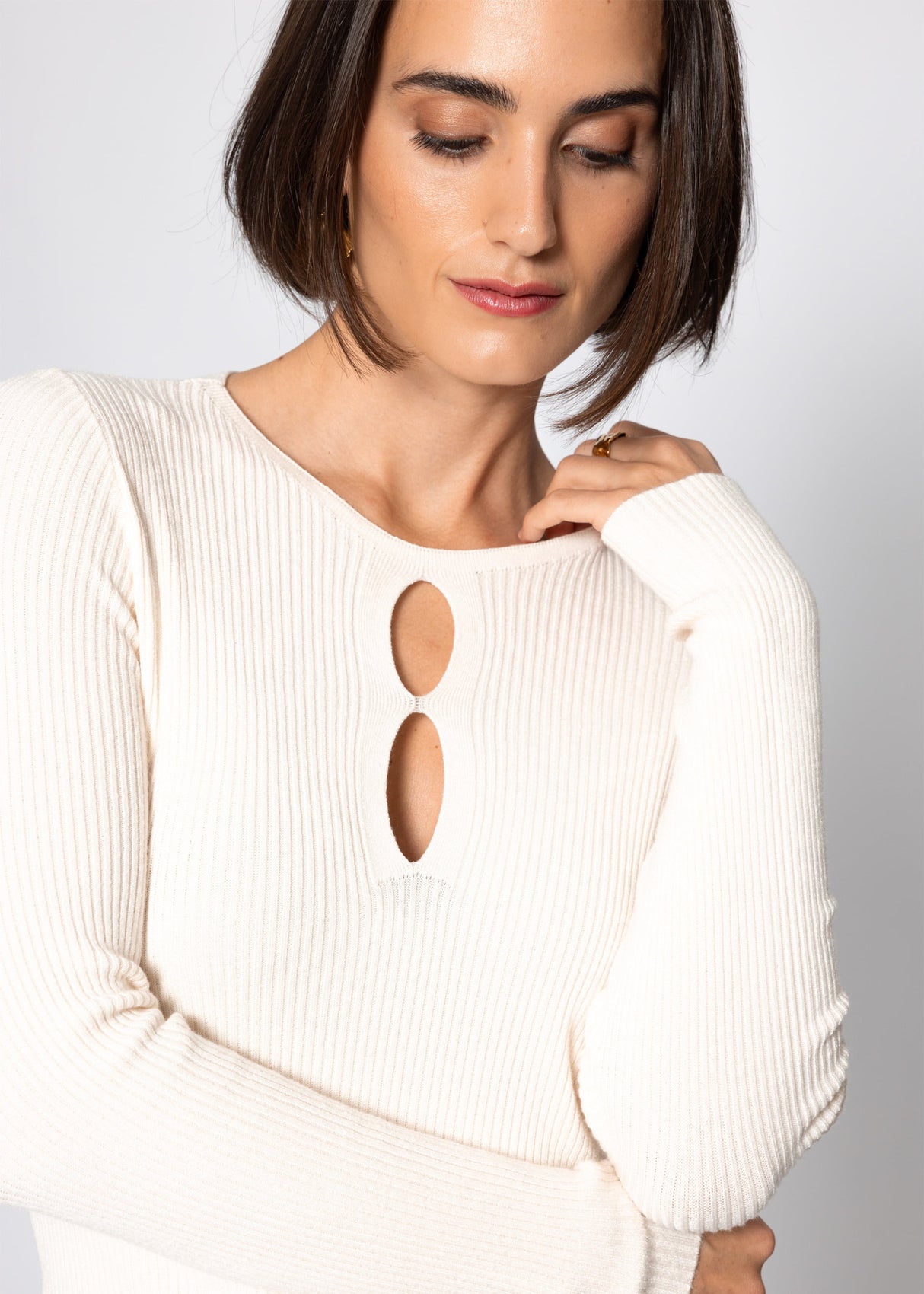 Rippstrickoberteil mit Cut-Outs - creme