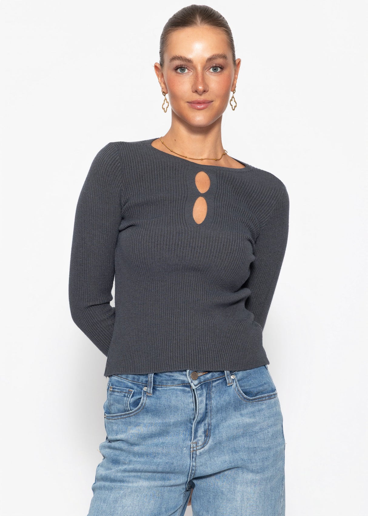 Rippstrickoberteil mit Cut-Outs - grau