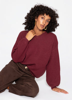 Rippstrickpullover mit hohem V-Ausschnitt - berry