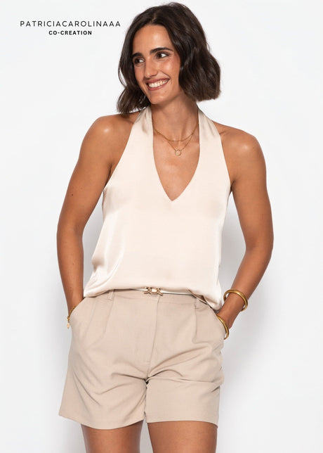 Satin Neckholder Top mit V-Ausschnitt - beige by SASSYCLASSY