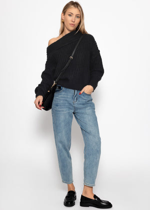 Off-the-shoulder knitted sweater - black