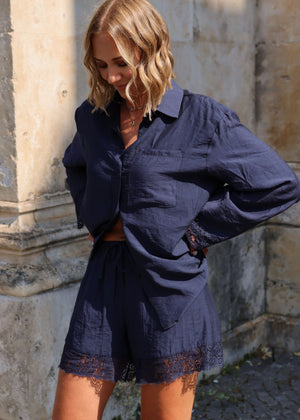 Shorts mit Spitzendetails - dunkelblau