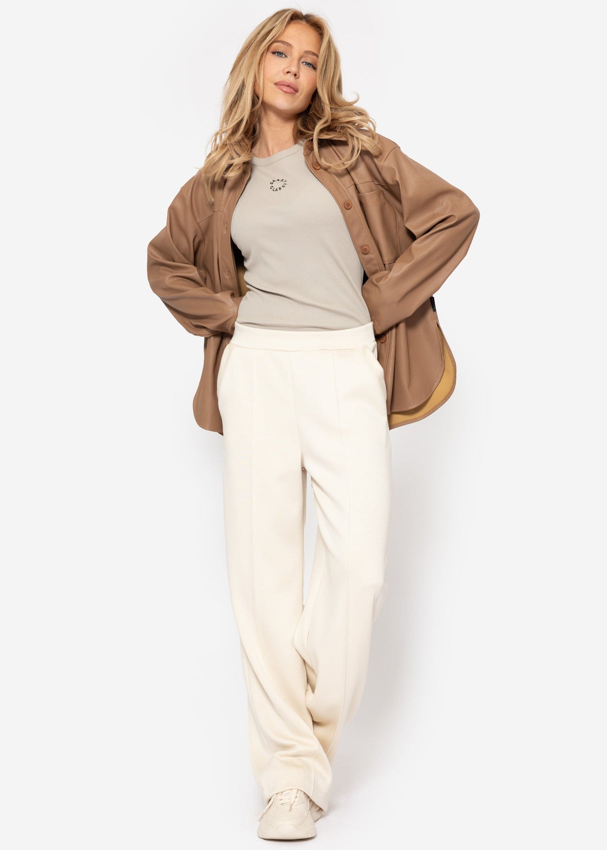 Soft wide jogging pants with piping - off-white