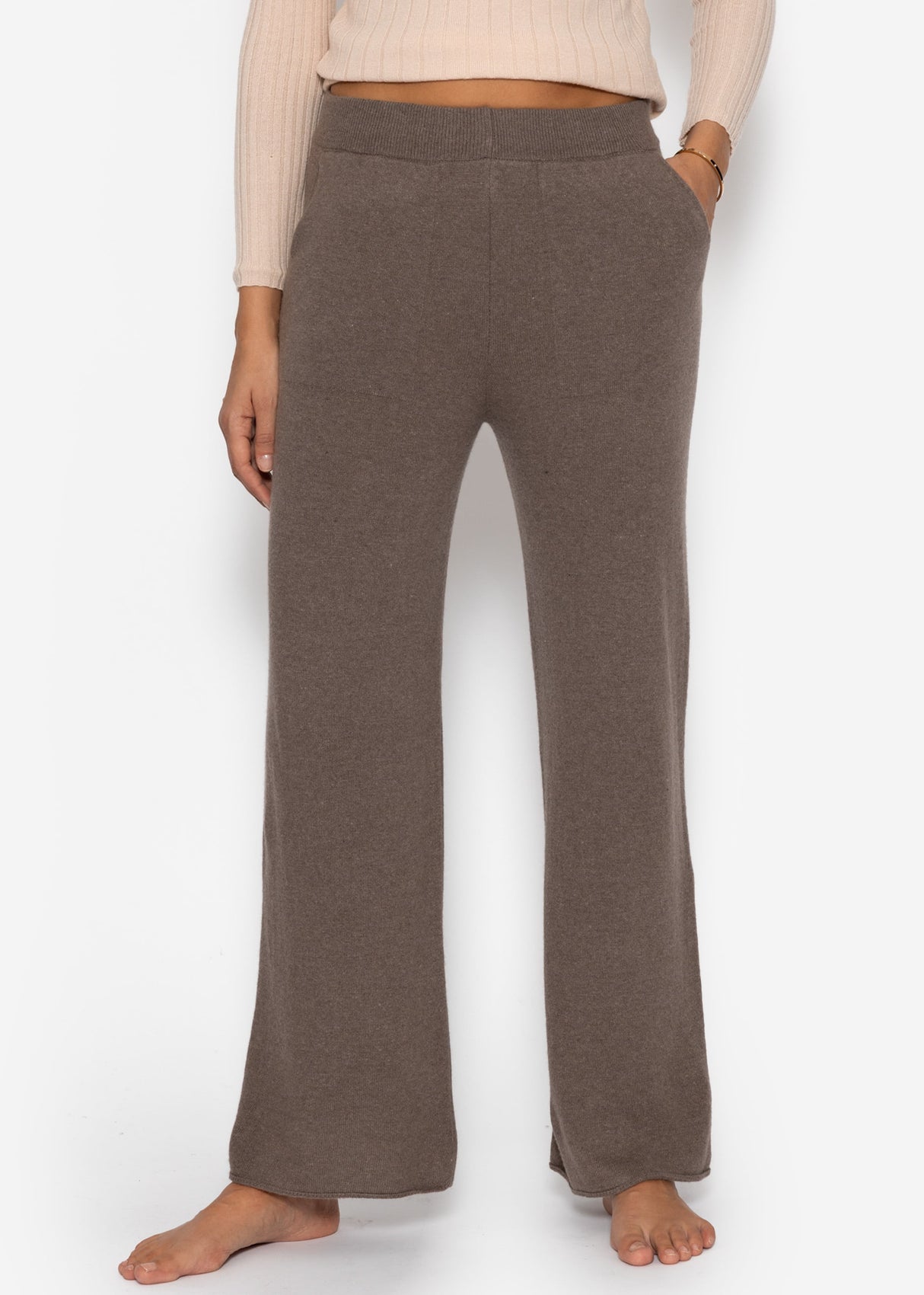 Knitted trousers with cashmere - taupe