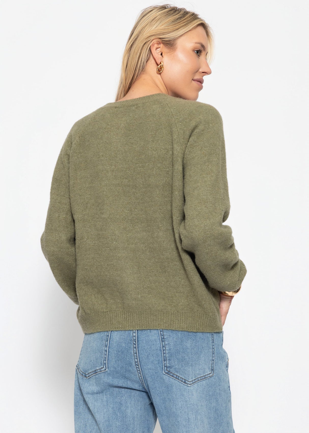 Strickjacke mit Herzknöpfen - khaki